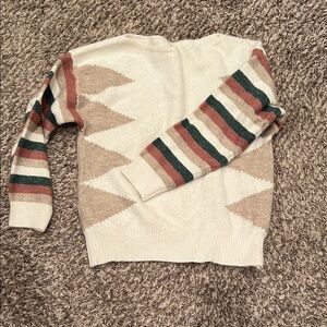 Entro Geometric Striped Sweater - Cream, Tan, and Green